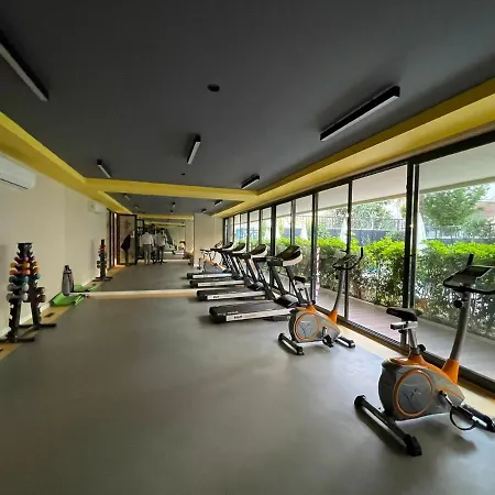 Daire Square Light Residence *